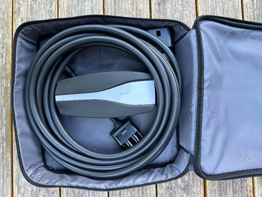Tesla Mobile Connector, Ophalen, Zo goed als nieuw, Laadkabel