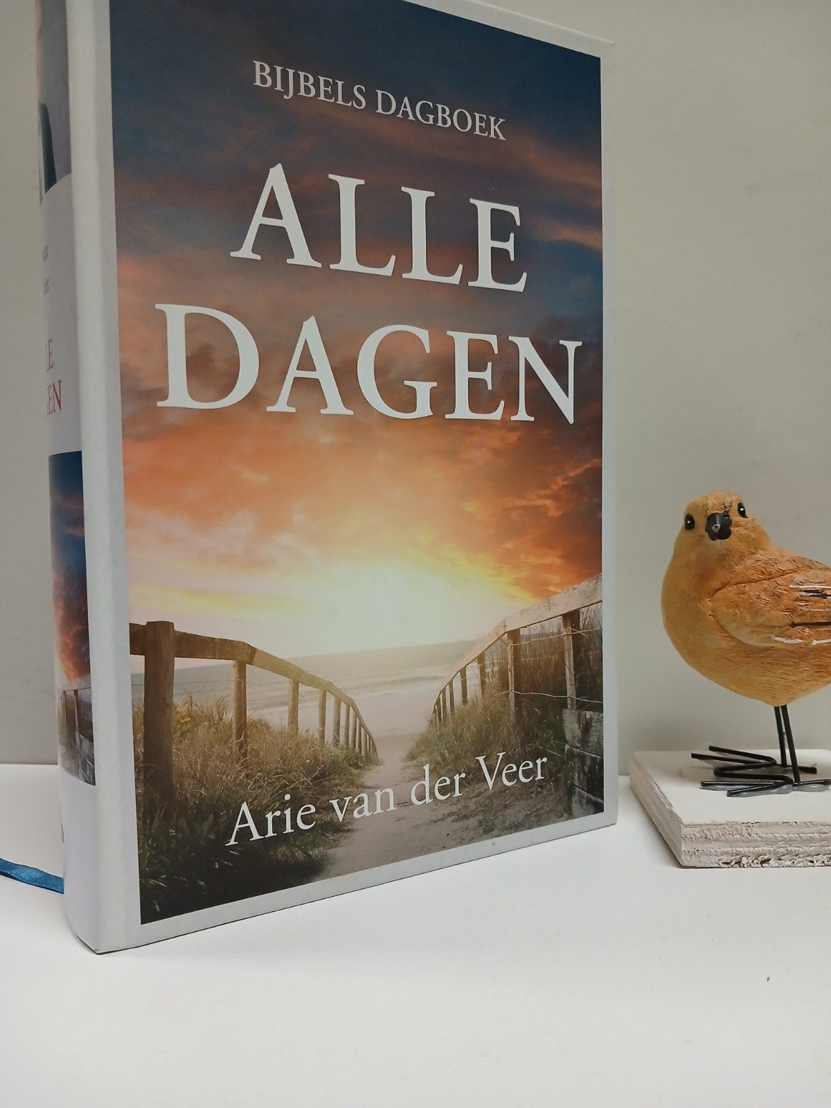 Veer, Ds. Arie  van der; Alle dagen : Bijbels dagboek, Ophalen of Verzenden, Gelezen, Christendom | Protestants