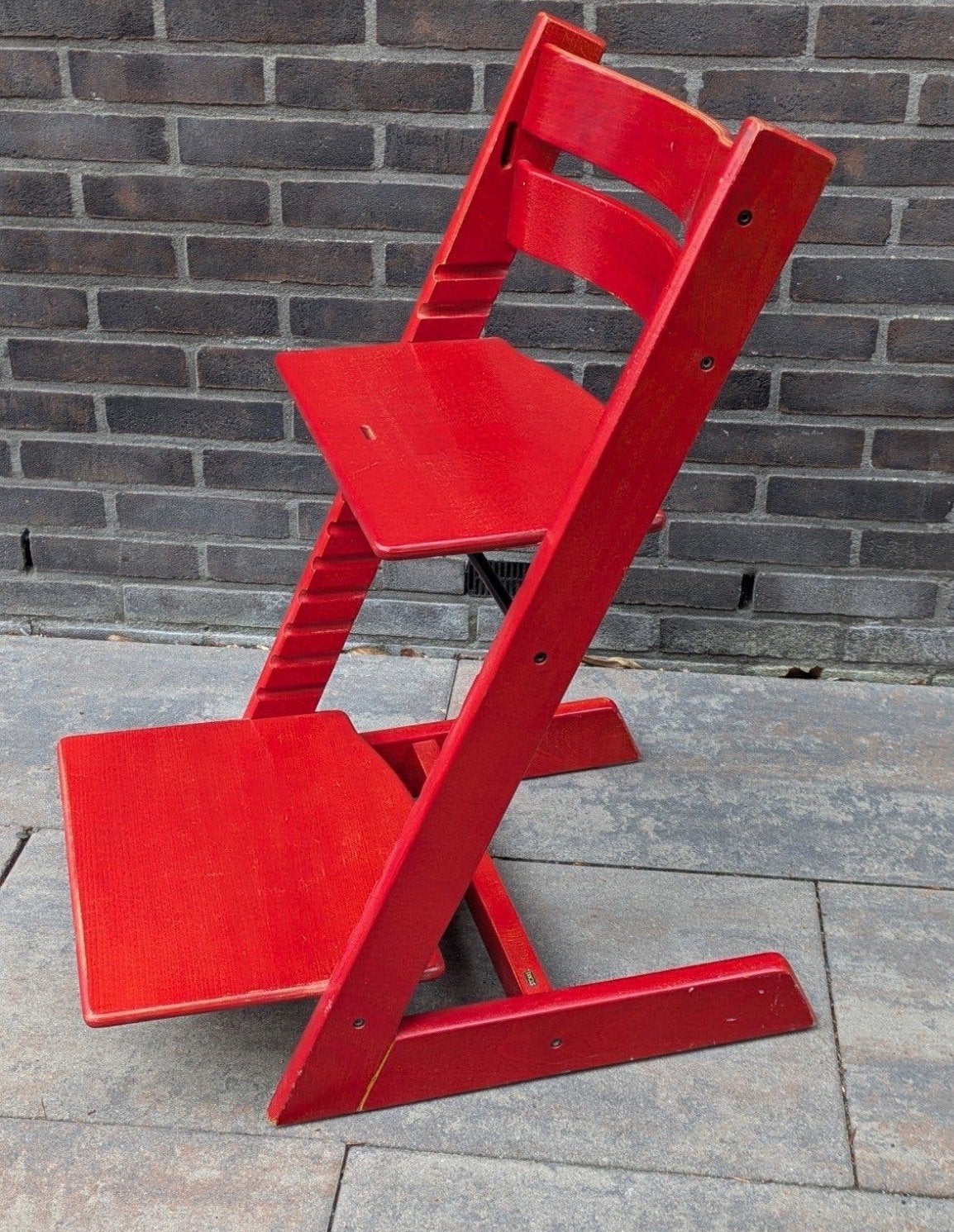 Stokke Tripp Trapp meegroei stoel, rood, Kinderen en Baby's, Kinderstoelen, Ophalen, Gebruikt, Meegroeistoel, Aanschuifbaar