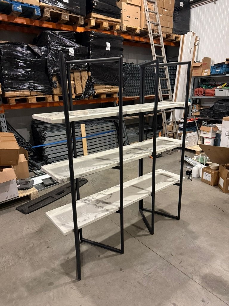 Richmond interiors Wandkast Lagrand Zwart, Ophalen, Info@opruimdeals.nl, Zo goed als nieuw, Minder dan 150 cm