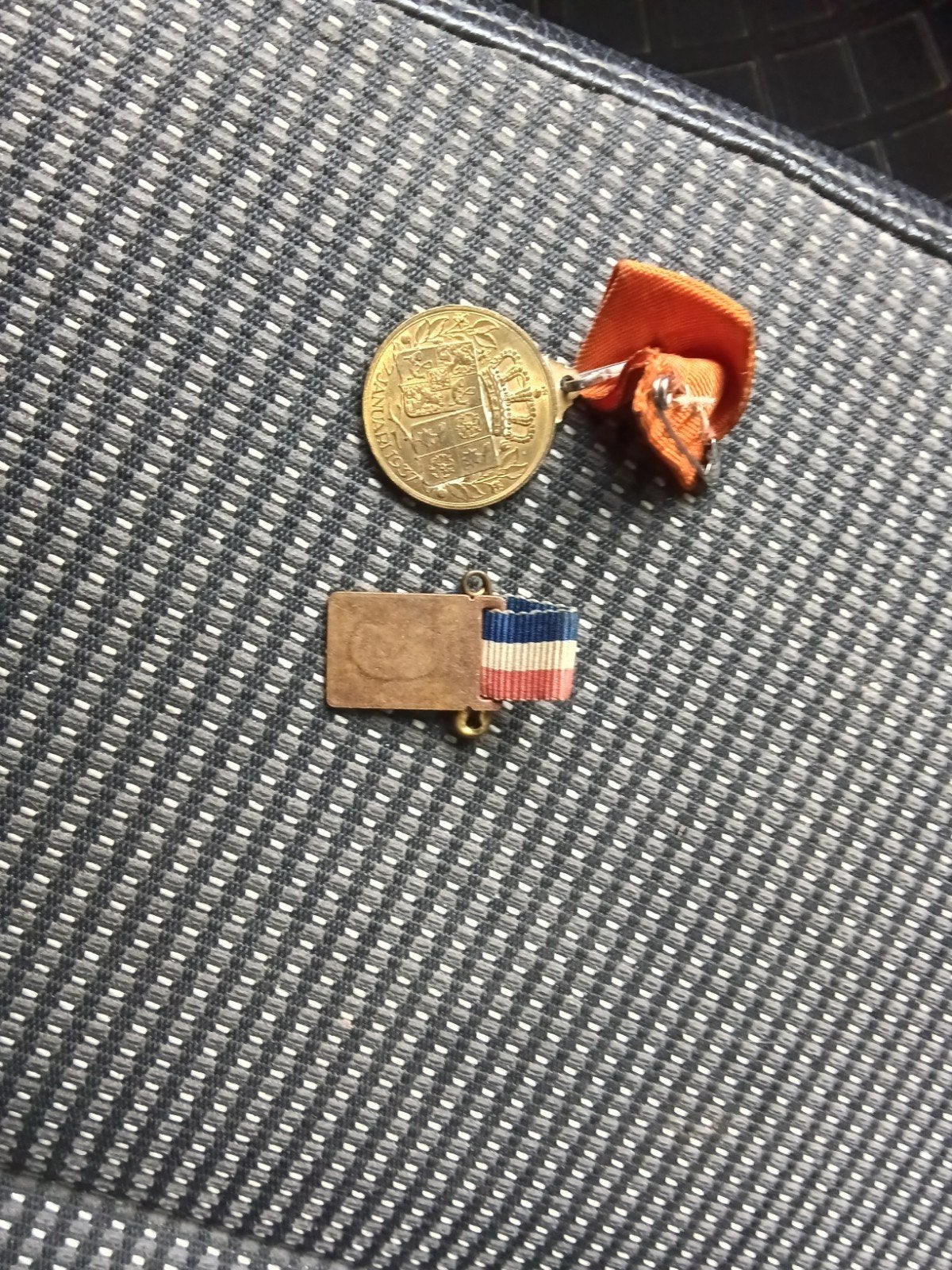 Medailles Nederland, Ophalen, Overige materialen