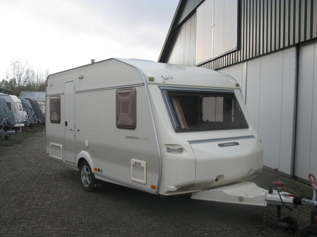 Avento Jubilee 445 TF bj 2004 mover/voortent, Reservewiel, Standaardzit, Avento, Bedrijf