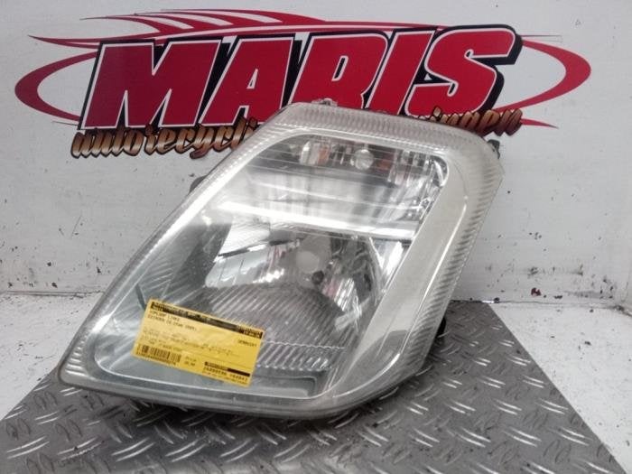 Koplamp links van een Citroen C2, Gebruikt, -, Ophalen of Verzenden, -