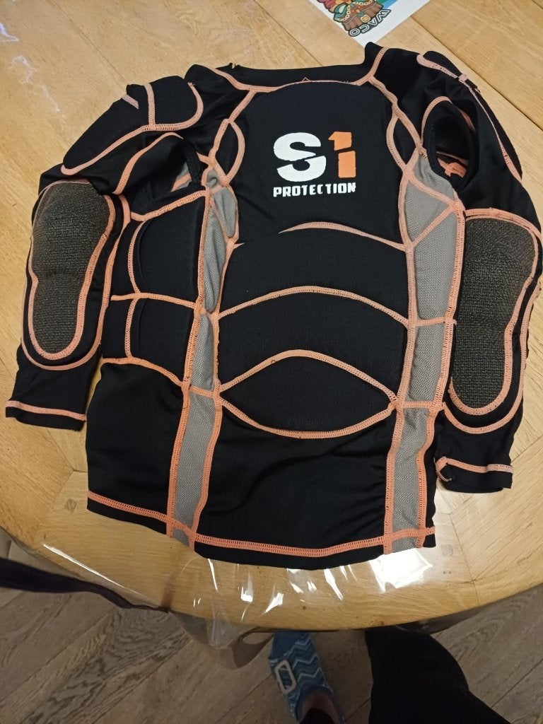 bodyprotector S1 maat Youth S, Sport en Fitness, Ophalen of Verzenden, Gebruikt, Kleding