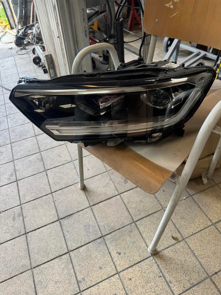 Te koop koplamp iq light t-roc 2025, Ophalen of Verzenden, Gebruikt