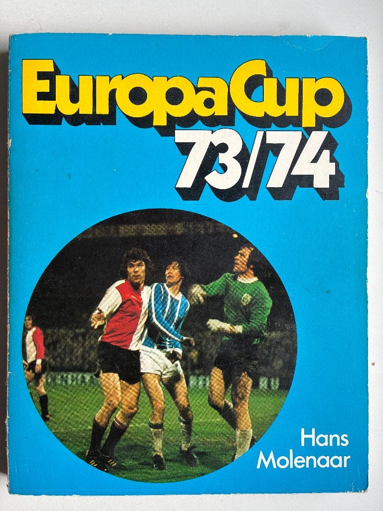 Europa Cup Jaarboek 73-74 voetbal, Boeken, Gelezen, Ophalen of Verzenden, Balsport, Hans Molenaar