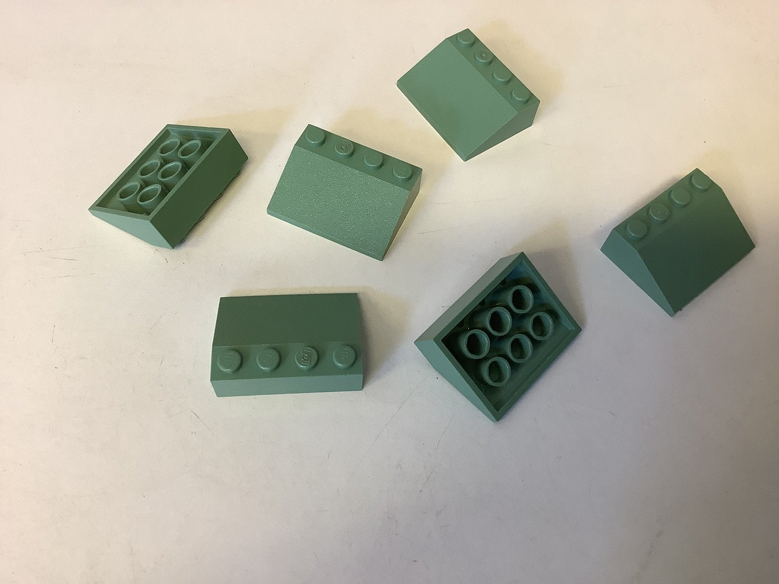 Lego dakpan 33 3x4 zandgroen, Ophalen of Verzenden, Gebruikt, Losse stenen, Lego