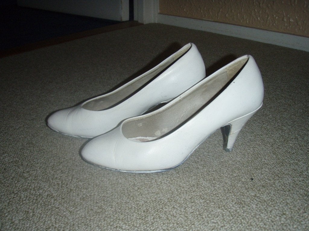 Witte pumps maat 36, Kleding | Dames, Pumps, Wit, Ophalen of Verzenden, Gedragen