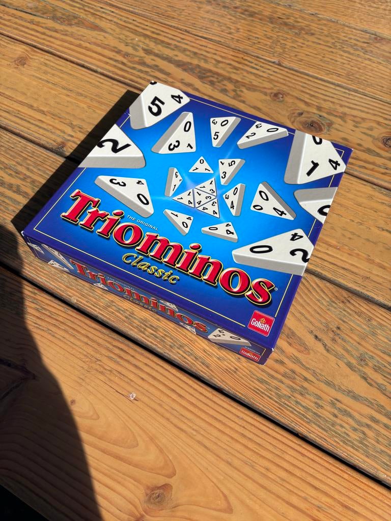 Triominos Classic - Nieuw in verpakking, Drie of vier spelers, Ophalen of Verzenden, Nieuw