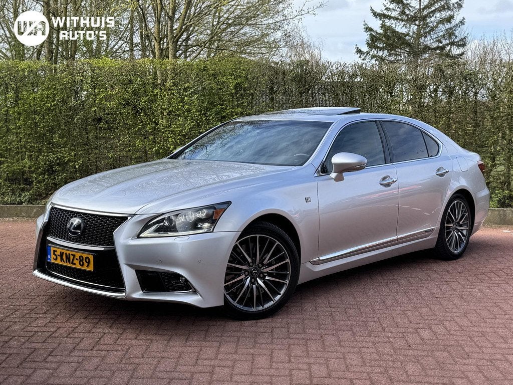 Lexus LS 600h F Sport *Nieuwe grbeurt dealer+HHCheck+remmeri, Auto's, Lexus, Automaat, Stof, Gebruikt, 2245 kg