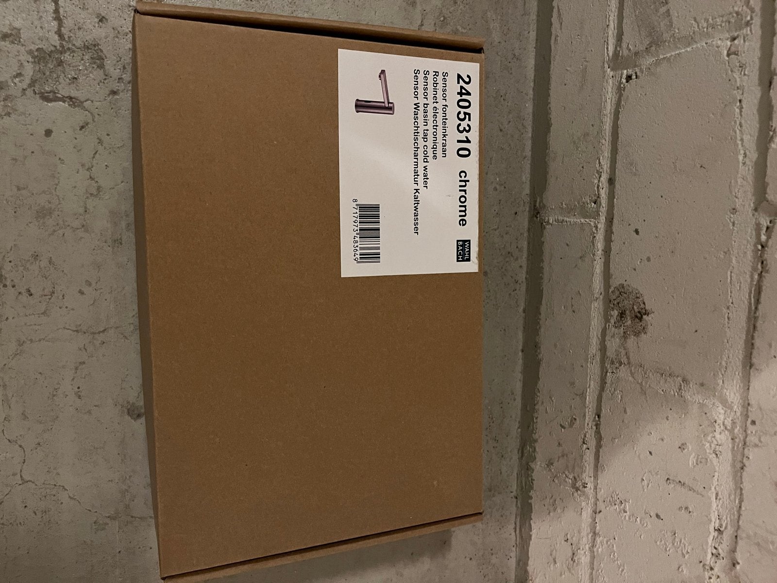 Nieuwe automatische sensor kraan - chroom, Ophalen of Verzenden, Nieuw, Chroom, Kraan