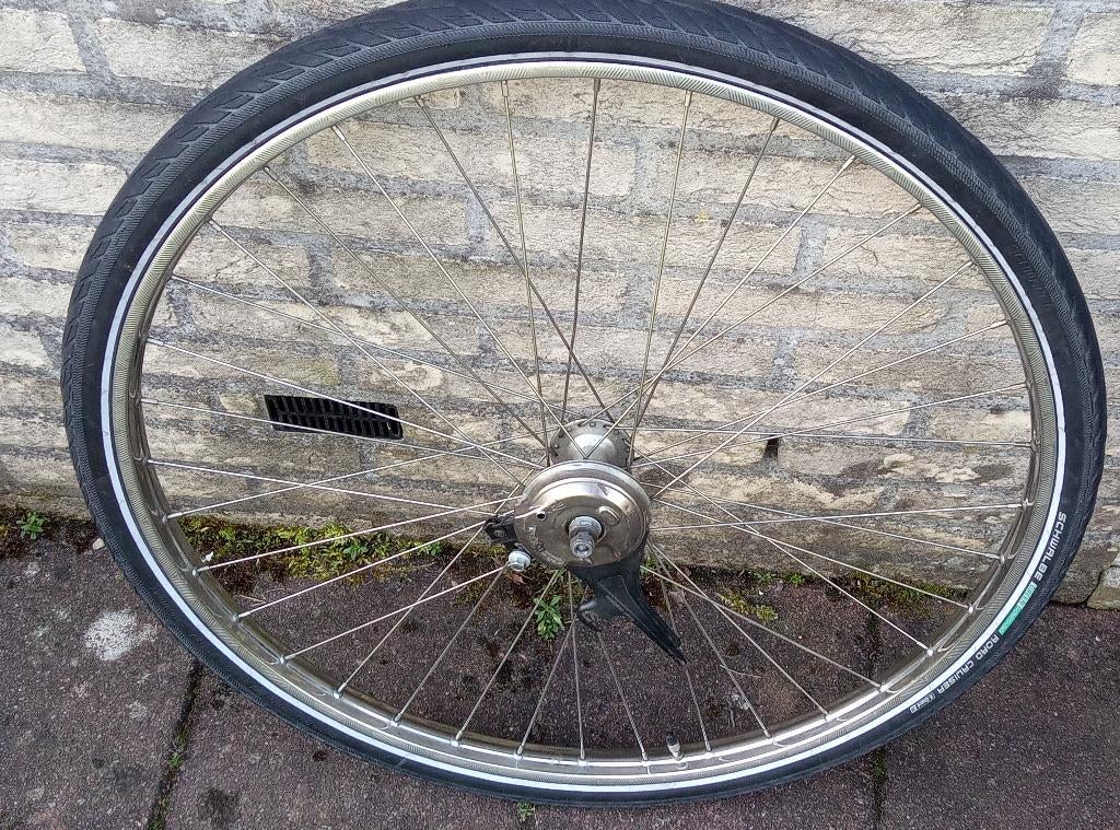 Fietsvoorwiel 28 inch RVS met Shimano rollerbrake, Fietsen en Brommers, Toerfiets, Staal, Ophalen of Verzenden, Zo goed als nieuw