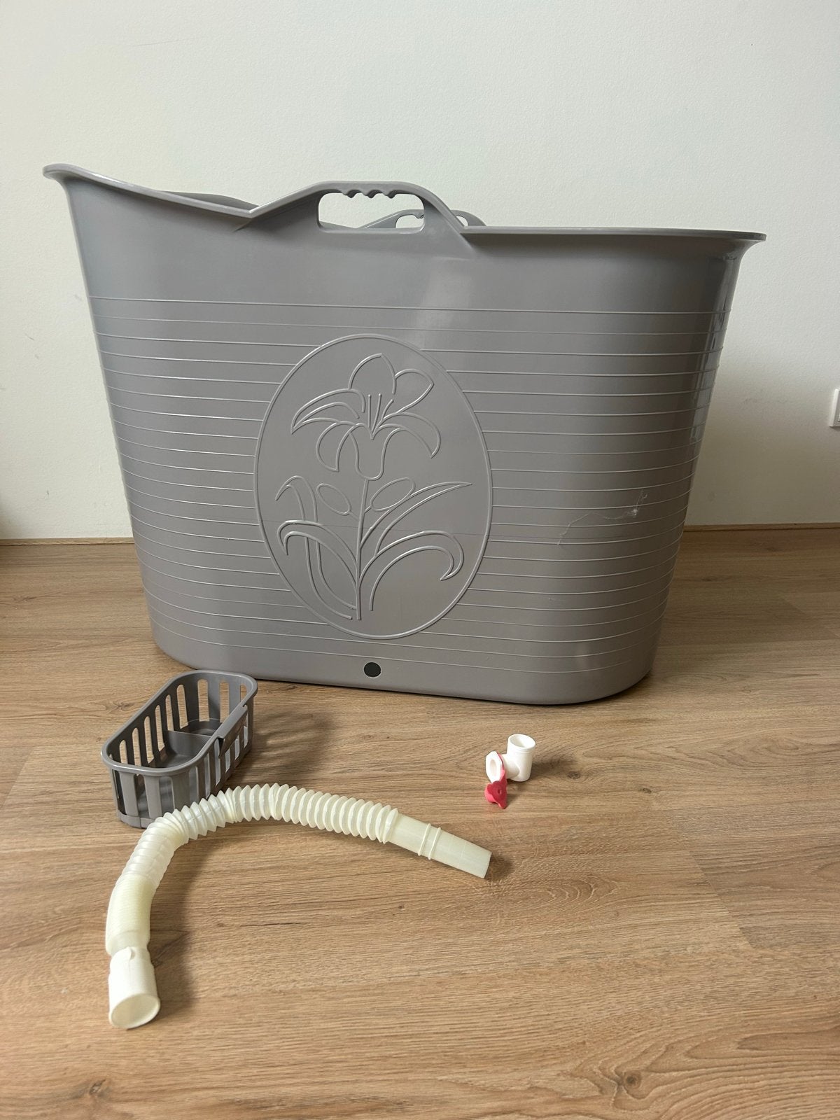 EKEO zitbad 200L voor volwassenen Bath Bucket, Huis en Inrichting, Badkamer | Badkamermeubels, Ophalen, Minder dan 50 cm, Gebruikt