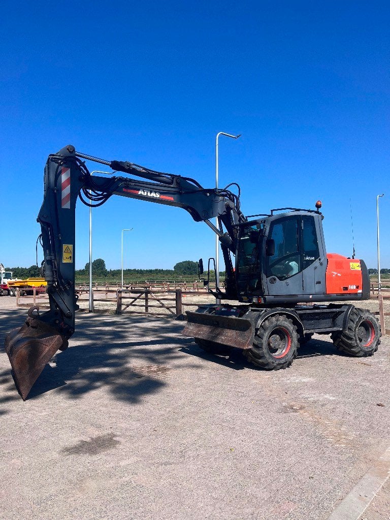 Atlas 160 W (bj 2010), Graafmachine