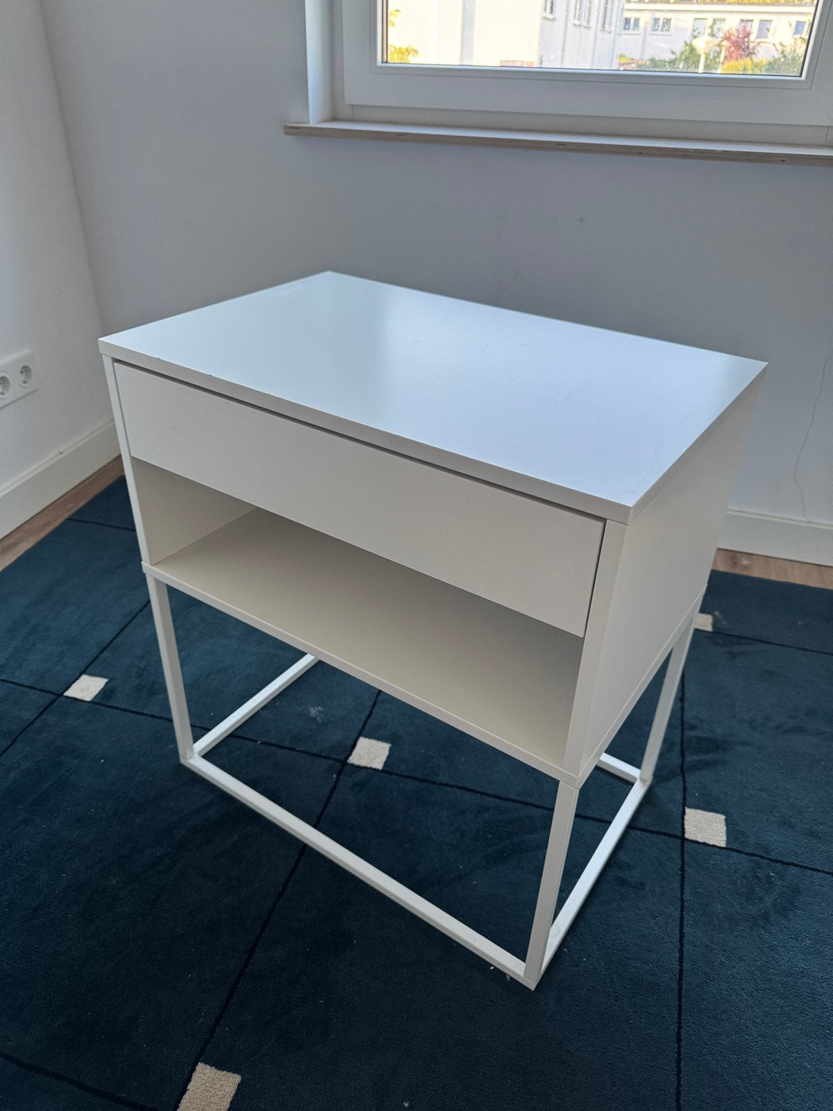 2x VIKHAMMER side table 60x39cm, Gebruikt, 50 tot 100 cm, Modern, Ophalen