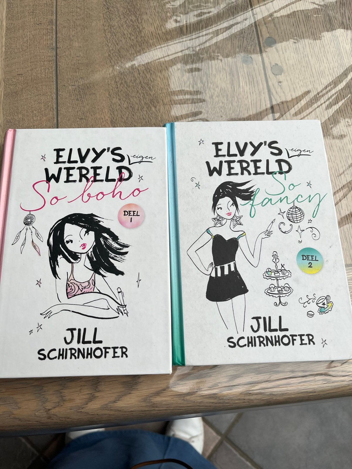 Elvy's Wereld: So Boho & So Fancy - Jill Schirnhofer, Ophalen of Verzenden, Zo goed als nieuw, Fictie