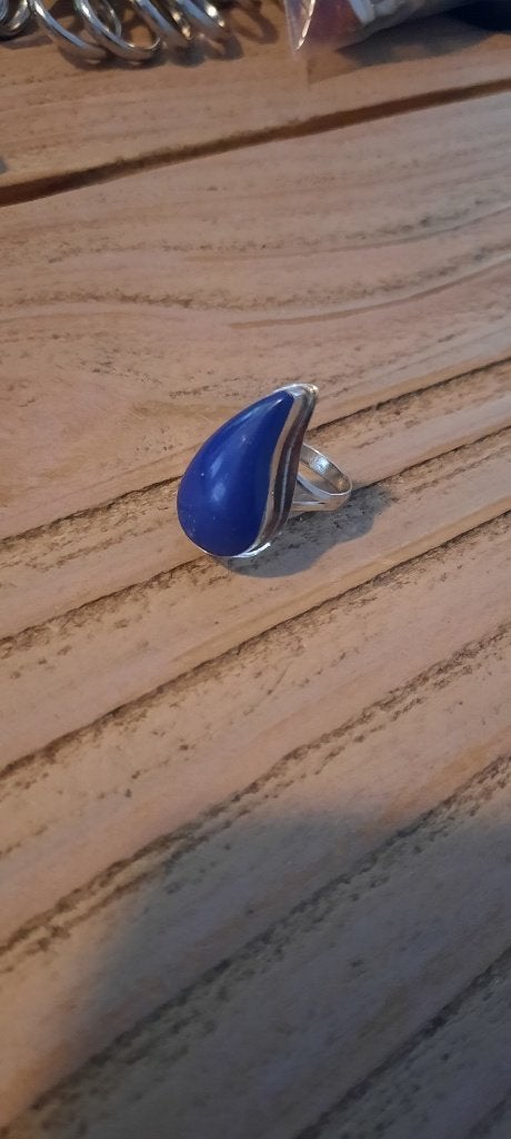 Antieke, zilveren ring met lapis lazuli, maat 16., Sieraden, Tassen en Uiterlijk, Antieke sieraden, Ophalen of Verzenden, Zilver