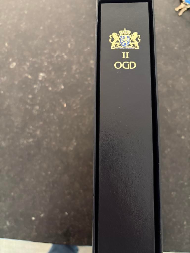 Suriname voor 1975 in luxe ogd davo album, Ophalen, Buitenland