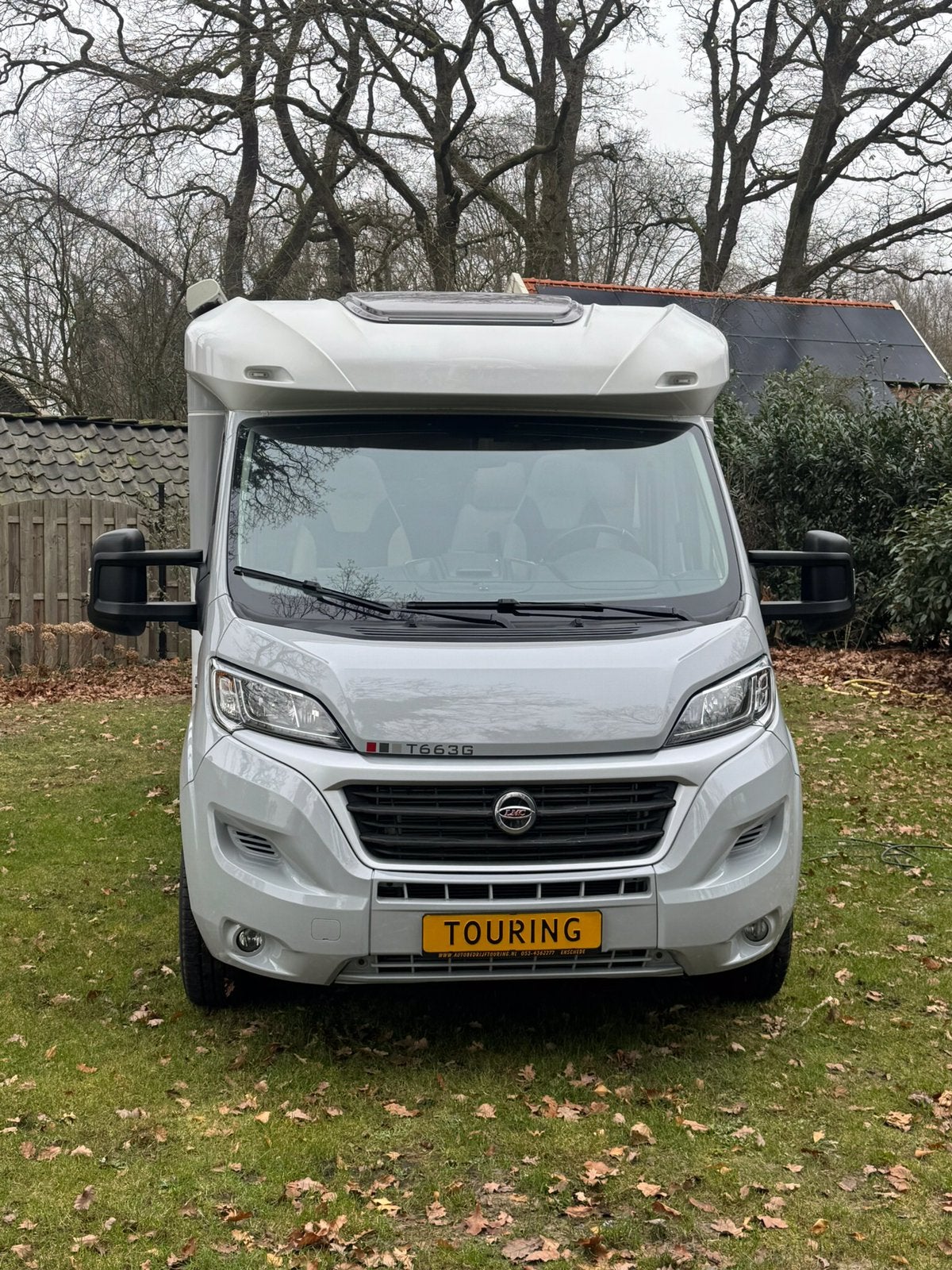 LMC T663G Grey Selection 150- Luxe Half- integraal, Ringverwarming, Fiat, Bedrijf, 6 tot 7 meter
