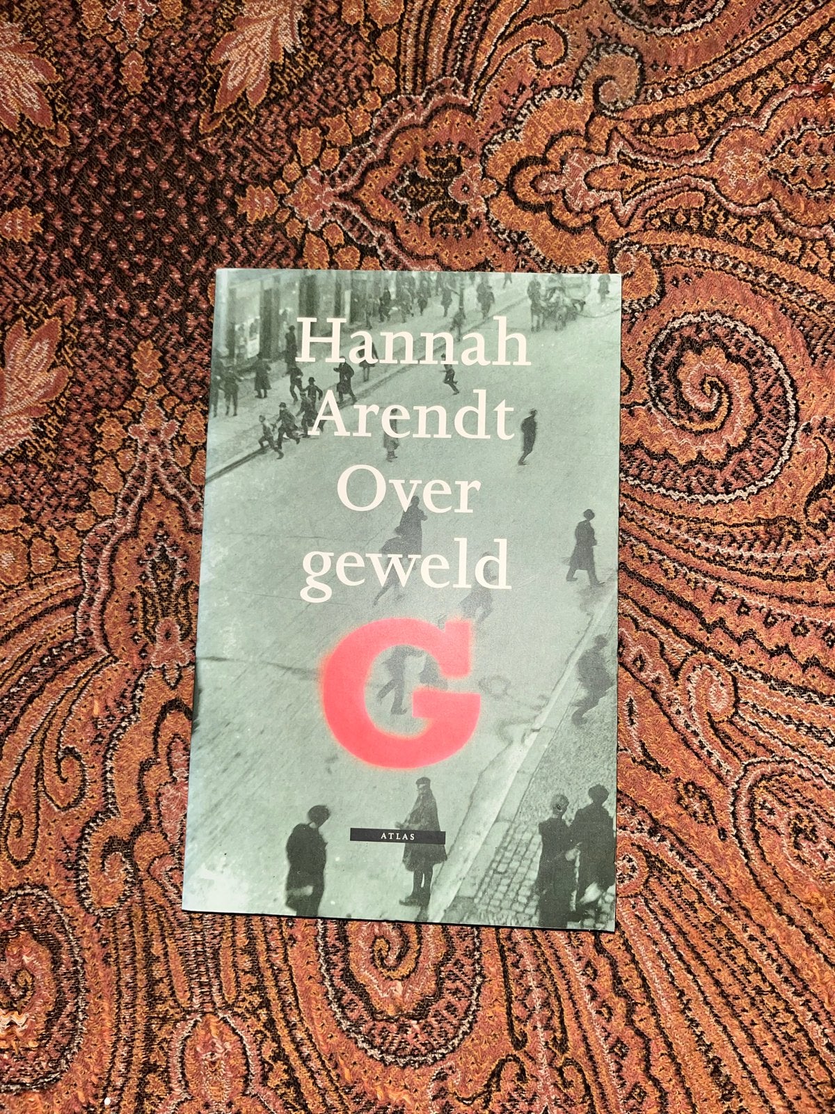 Hannah Arendt - Over geweld (Boek), Verzenden, Gelezen, Nederland