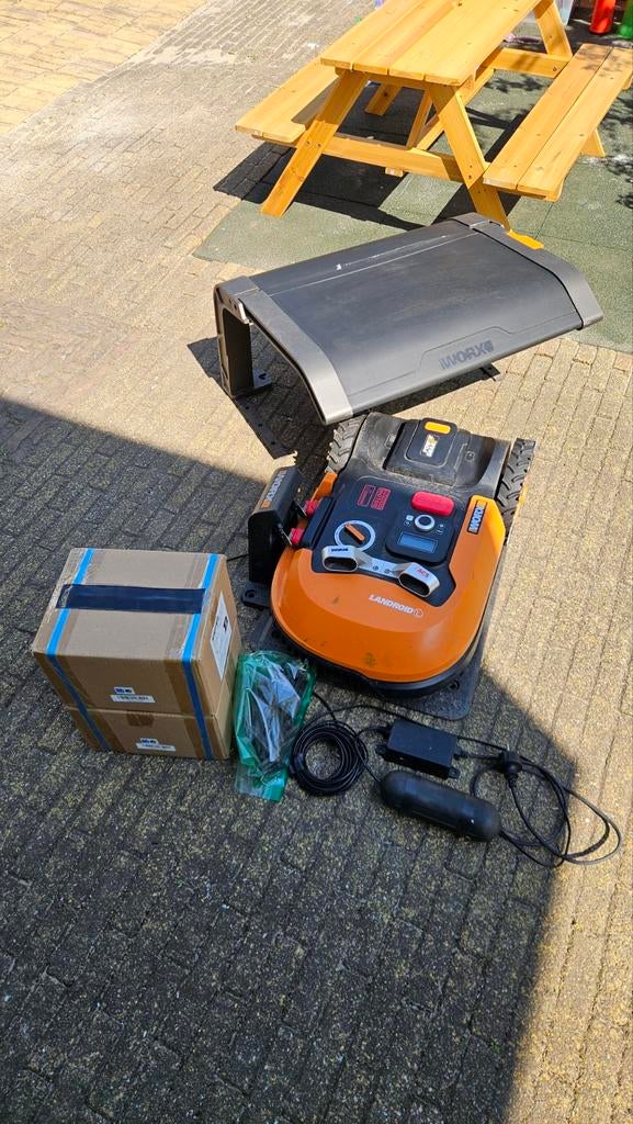 WORX Landroid L1000 Robotmaaier WR147E.1, Tuin en Terras, Robotmaaiers, Ophalen, Gebruikt, Bestuurbaar via app, Worx
