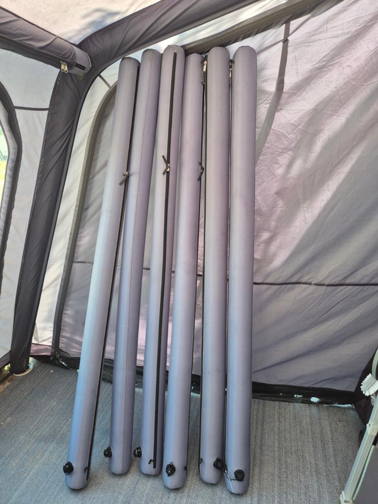 Opblaasbare airtubes/ luchtbuizen 200cm (set van 6) airtent, Caravans en Kamperen, Tentaccessoires, Ophalen, Gebruikt