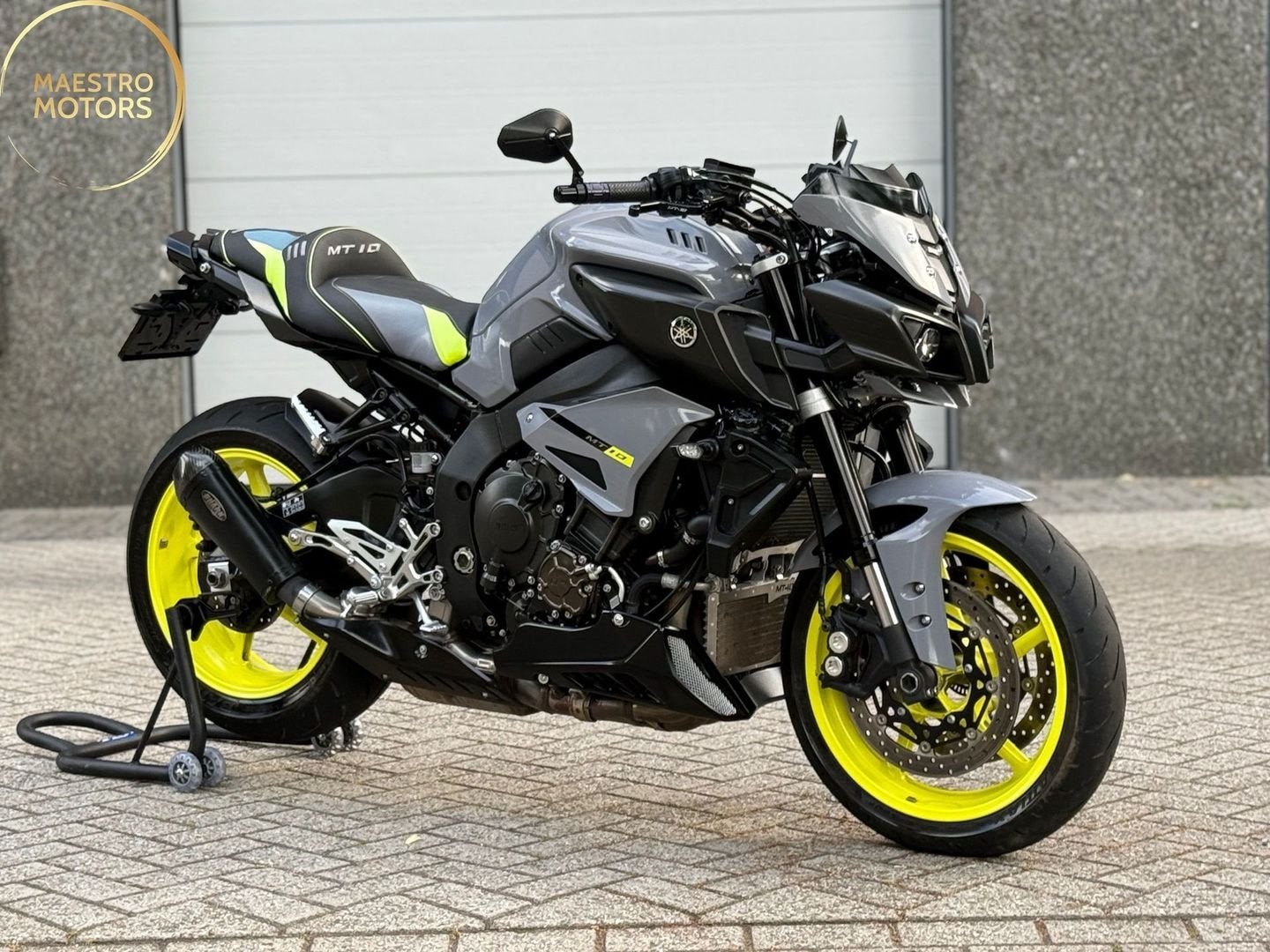 Yamaha MT10 Night Fluo Shark Uitlaat BOMVOL QS 1e Eigenaar !, 4 cilinders, Motorrijbewijs A, Bedrijf, Onbekend