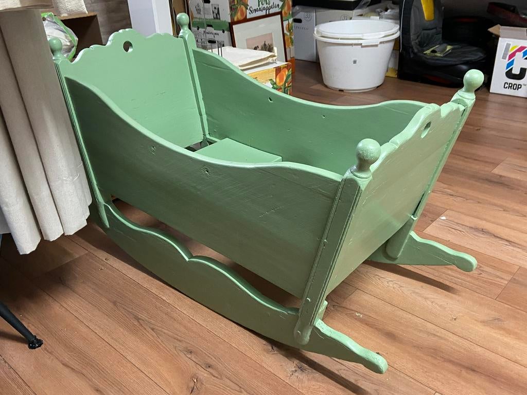 Antieke schommelwieg wieg Farrow & Ball groen bedje brocante, Ophalen, Zo goed als nieuw, Minder dan 140 cm, Minder dan 70 cm
