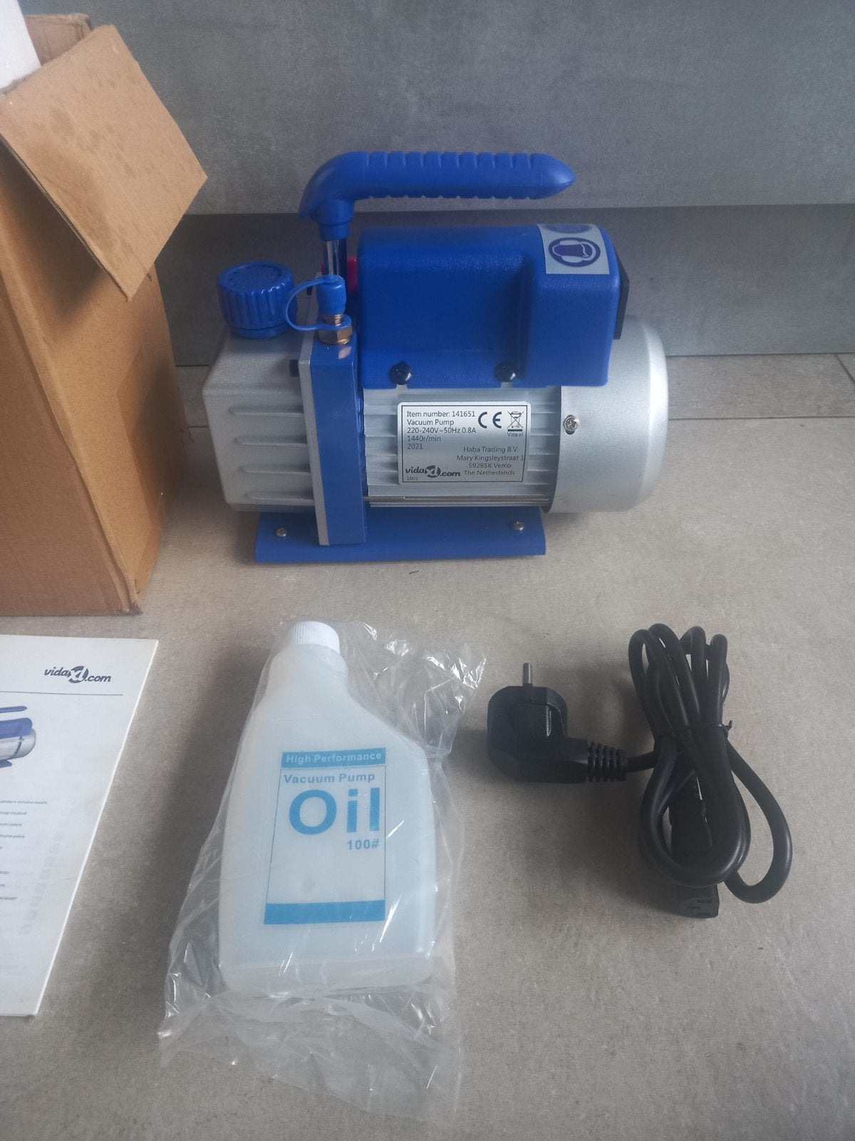VidaXL Vacuümpomp 220-240V - Nieuw, Doe-het-zelf en Verbouw, Nieuw, Ophalen of Verzenden, Minder dan 200 liter/min, Minder dan 6 bar