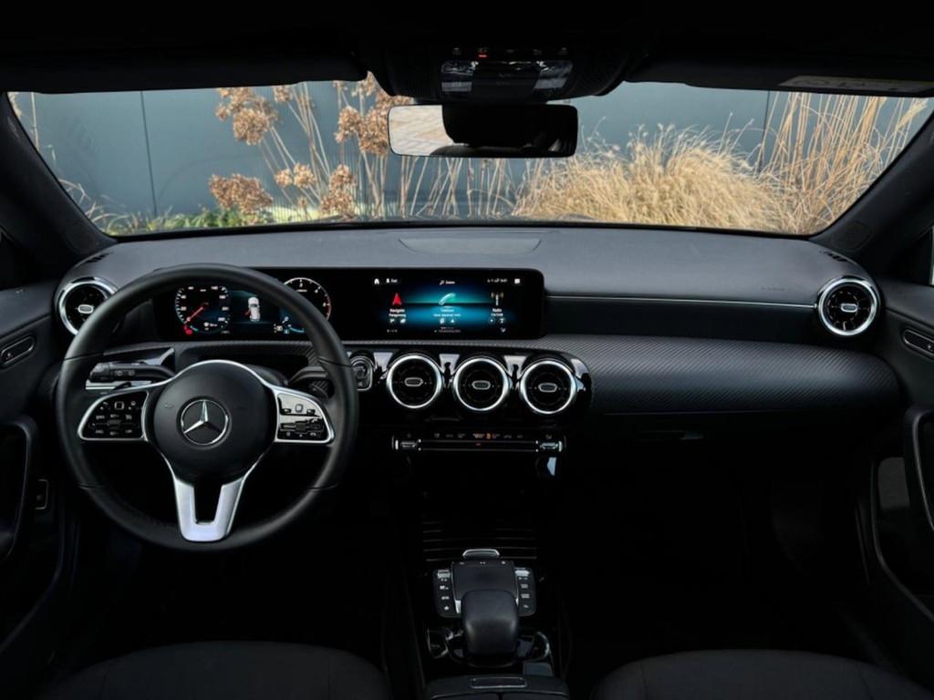 Mercedes-Benz CLA-klasse Shooting Brake 180 d Business Solut, Automaat, CLA, Stof, Gebruikt