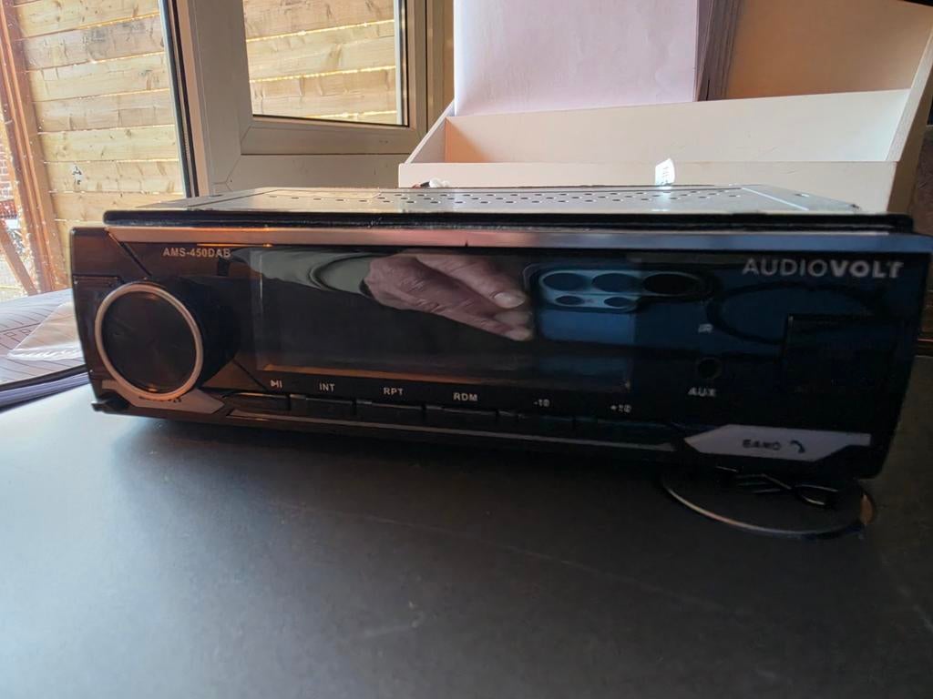 Audiovolt AMS-450DAB DAB autoradio - Zo goed als nieuw, Auto diversen, Ophalen of Verzenden, Zo goed als nieuw
