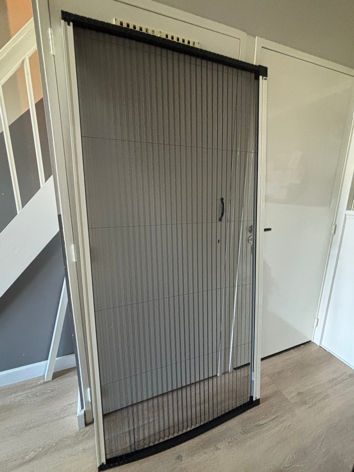 Luxaflex Plissé Hordeur - Zo goed als nieuw, Ophalen, Kunststof, 80 tot 100 cm, Hordeur
