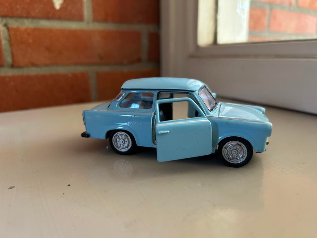 Welly Trabant 601 4-ass Scales 1:34-1:39 collection 43654 S, Ophalen of Verzenden, Zo goed als nieuw, Auto, Overige merken