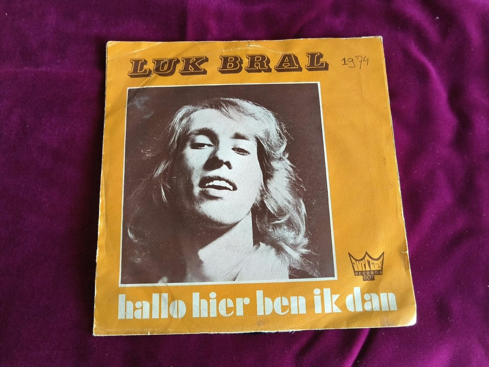 Luk Bral - Hallo Hier Ben Ik Dan (Single 1974), Ophalen of Verzenden, Gebruikt, Nederlandstalig