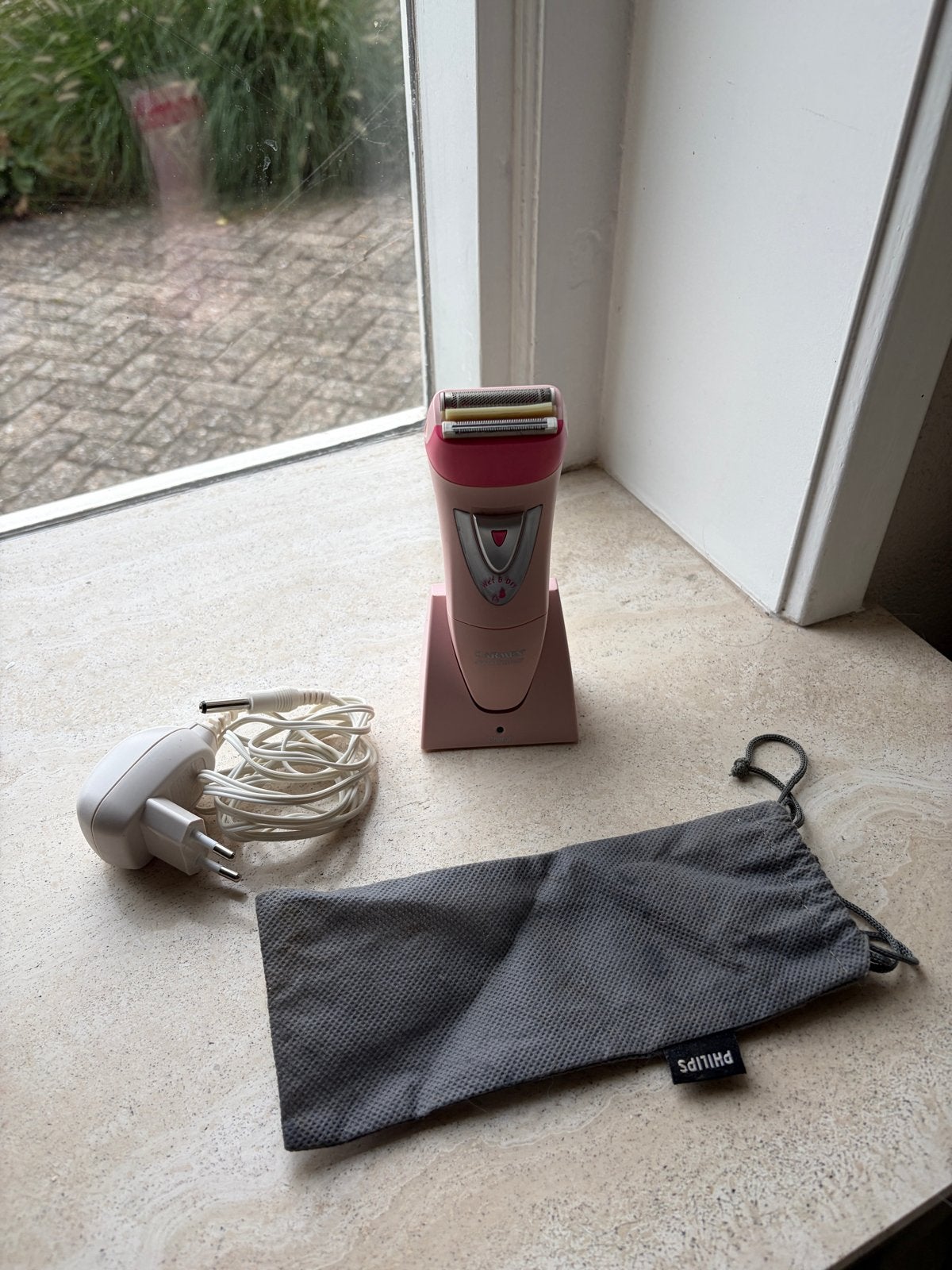 Carmen Aqua Protect Dames Scheerapparaat Roze, Ophalen of Verzenden, Zo goed als nieuw, Scheren en Epileren