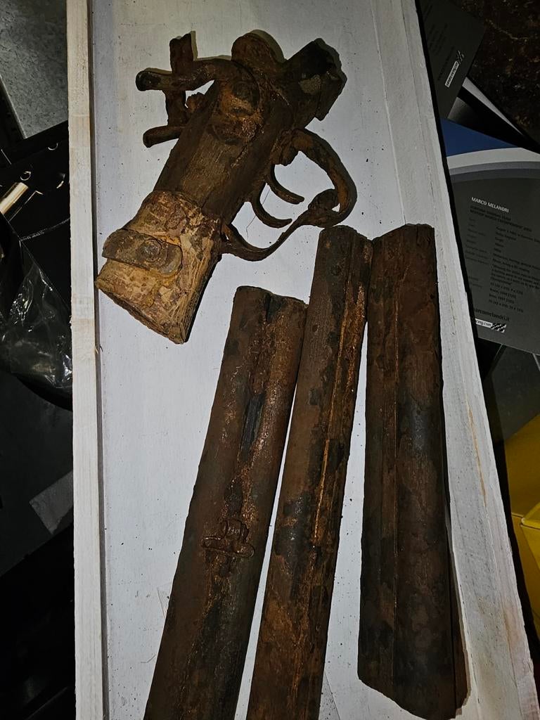 Oude bodemvondst , watervondst heel oud, Verzamelen, Militaria | Tweede Wereldoorlog, Ophalen of Verzenden, Nederland