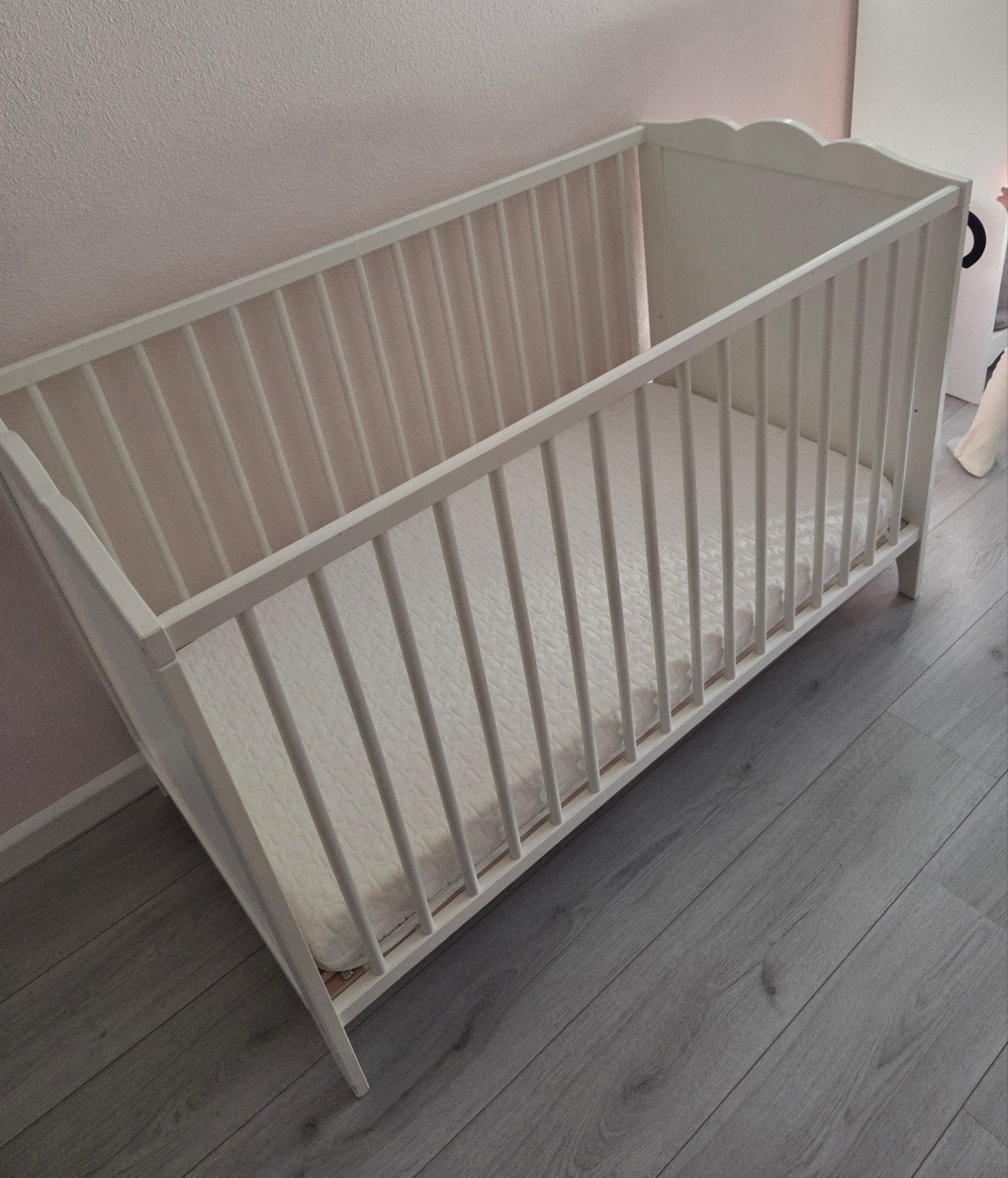 Wit ledikant van IKEA, inclusief matras, Gebruikt, 70 tot 85 cm, 140 tot 160 cm, Ophalen