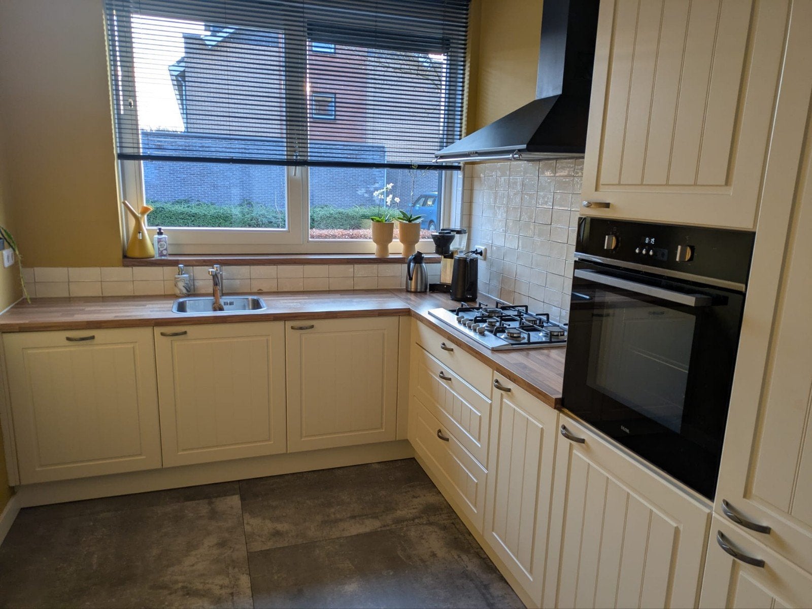 landelijke hoekkeuken (gebruikt), zelf demonteren, Huis en Inrichting, Keuken | Complete keukens, Ophalen, Gebruikt, Kunststof