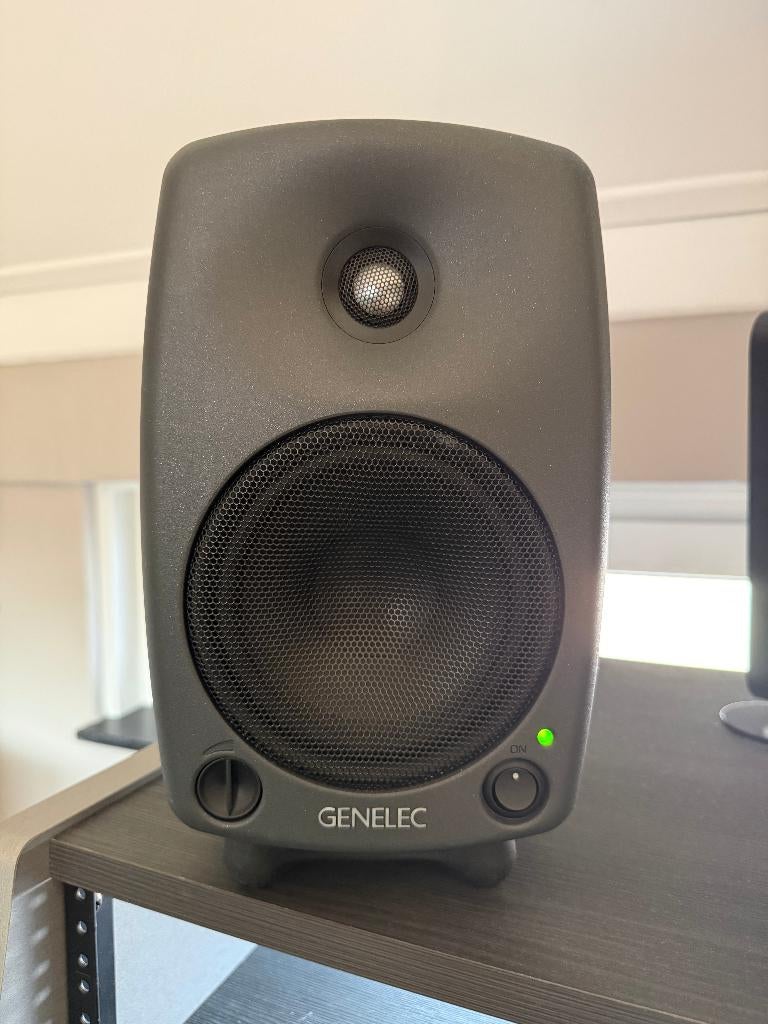Genelec 8030B + 7050B Subwoofer – Topstaat, Audio, Tv en Foto, Gebruikt, 120 watt of meer, Front, Rear of Stereo speakers, Ophalen