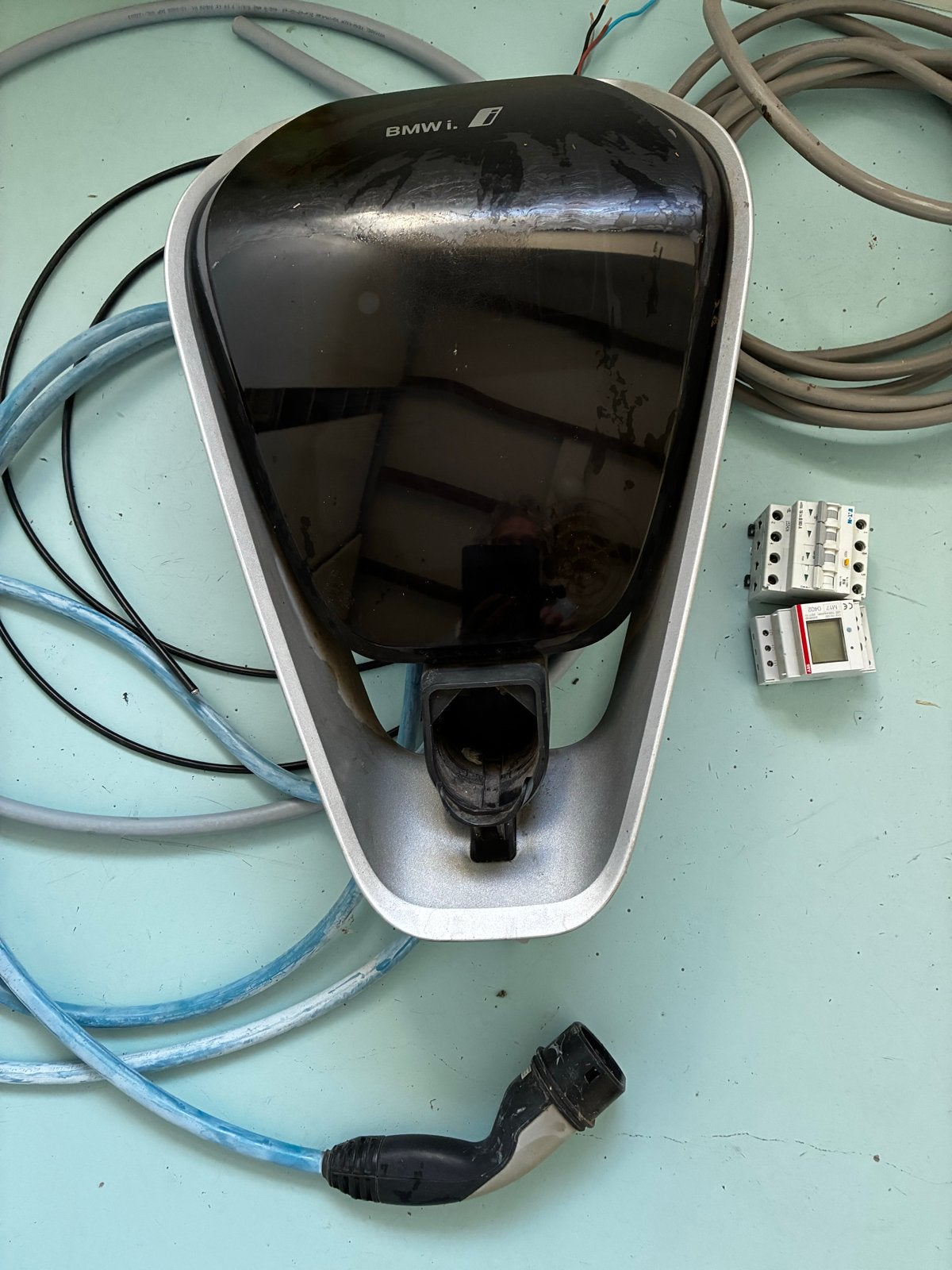 BMW Wallbox Connect 22kW T2 Laadpaal met toebehoren, Auto diversen, Laadpalen, Ophalen, Gebruikt, Laadpaal en Laadkabel