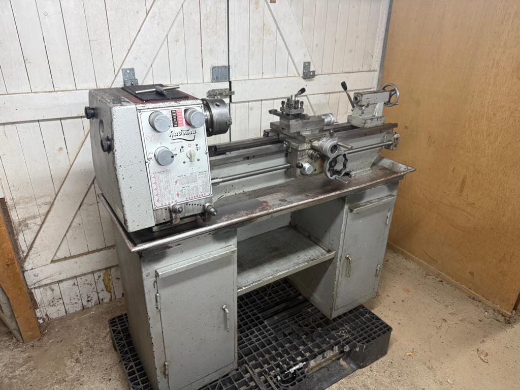 Huvema HU760 Metaaldraaibank – Industriële draaibank – 400V, Ophalen, Gebruikt, Metaaldraaibank, 500 tot 1000 mm