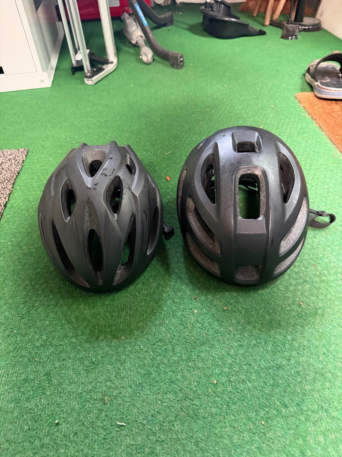 Twee Giant Liv fietshelmen:, Fietsen en Brommers, Ophalen of Verzenden, Gebruikt, Overige maten, Heer of Dame