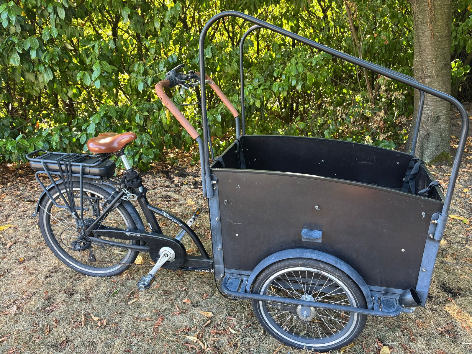 Troy bakfiets – ruime kinderbak – elektrisch – opknapper, 4 kinderen of meer, Gebruikt, Velgrem, Elektrisch