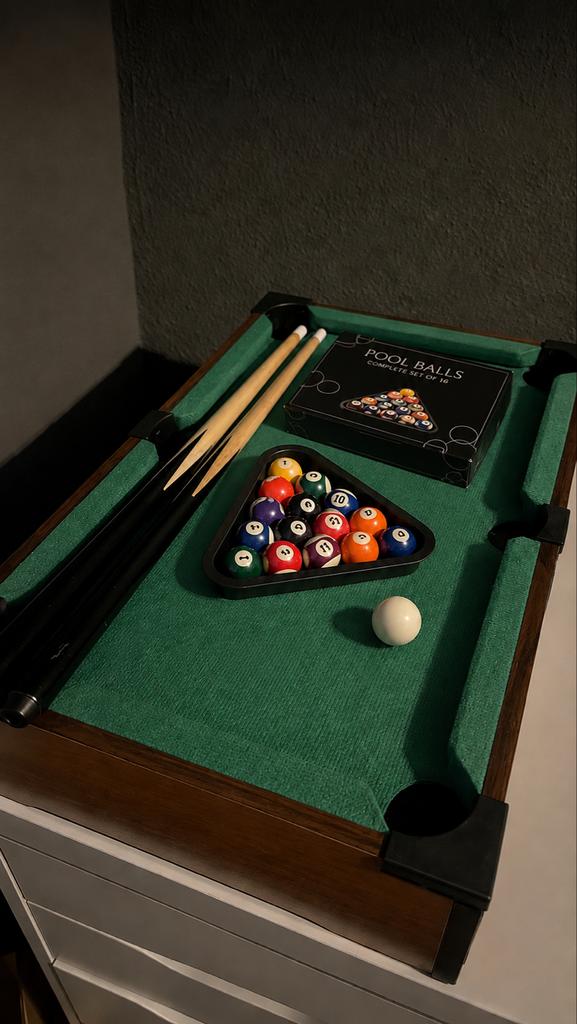 Mini pooltafel voor kids met accessoires, Ophalen of Verzenden, Zo goed als nieuw, Pooltafel