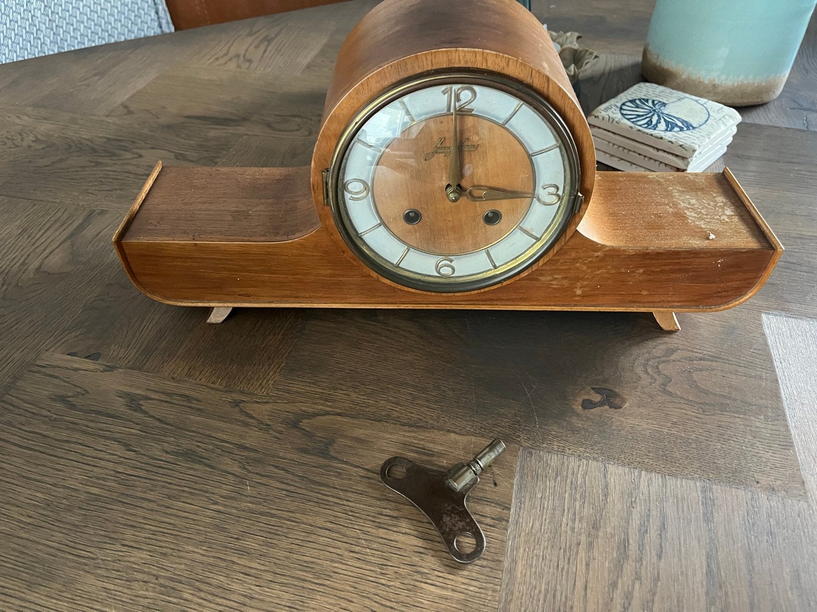Vintage houten tafelklok - Juba W22/100, Ophalen