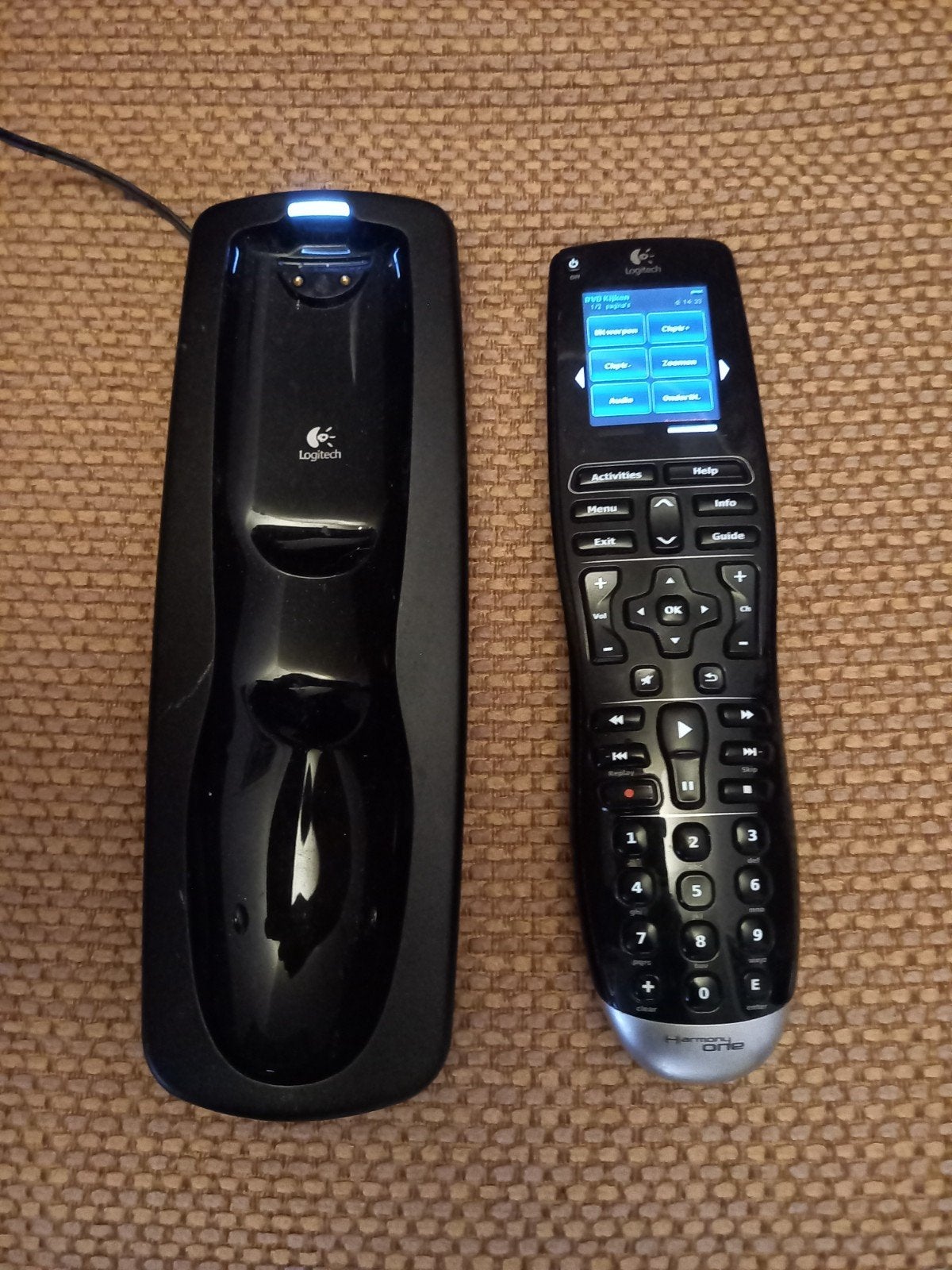 Logitech Harmony One Afstandsbediening. Vanavond kopen € 20, Audio, Tv en Foto, Afstandsbedieningen, Gebruikt, Universeel, Ophalen of Verzenden
