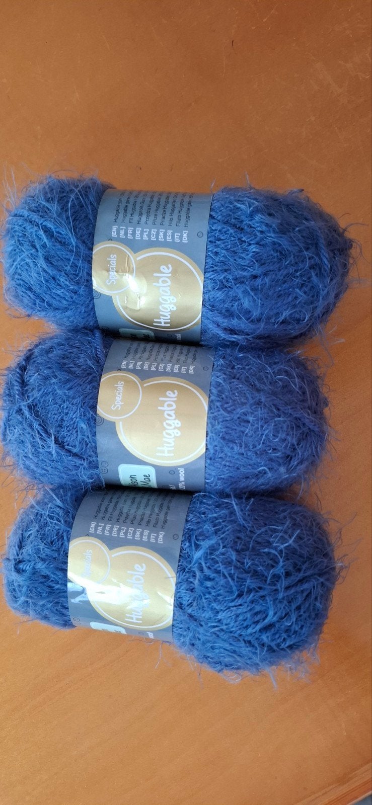 3 bollen Huggable specials garen blauw, Ophalen of Verzenden