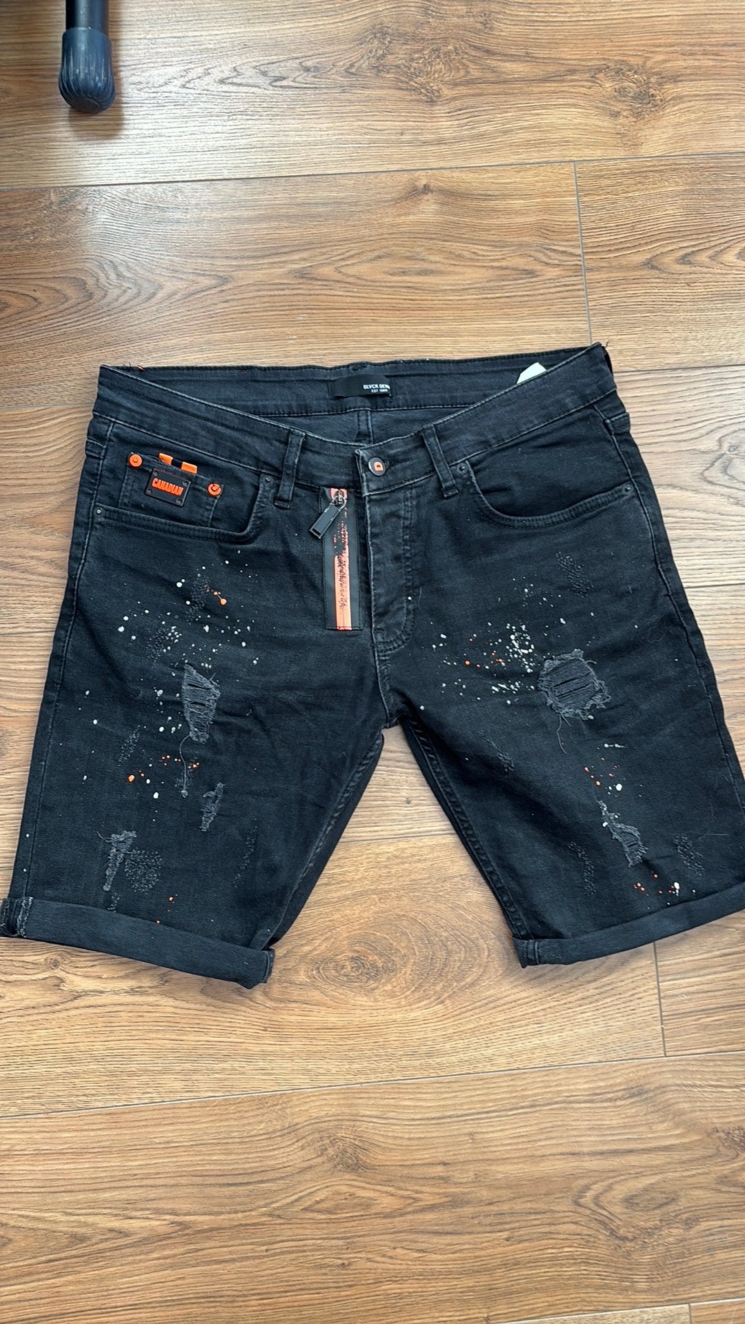 Korte broek black denim, Ophalen of Verzenden, Zo goed als nieuw, Zwart, W33 - W34 (confectie 48/50)
