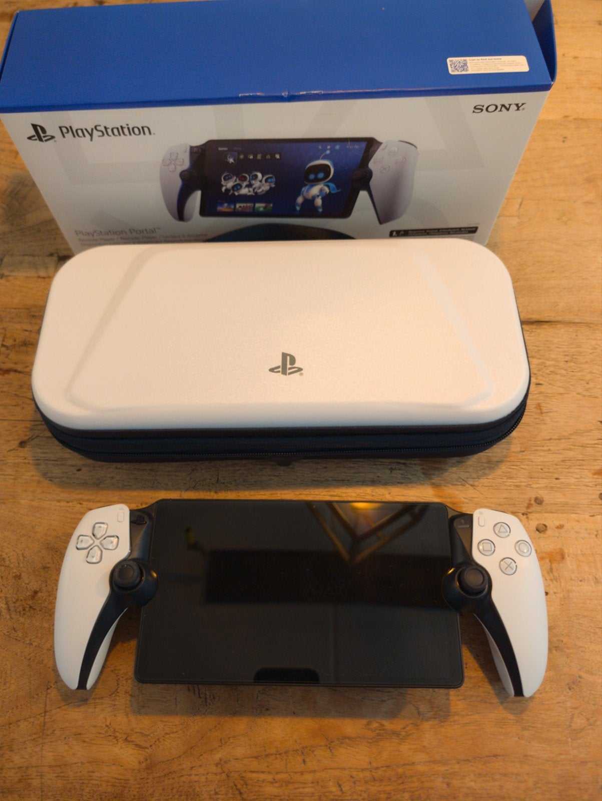 PlayStation Portal met travel case en docking station, Ophalen, Zo goed als nieuw