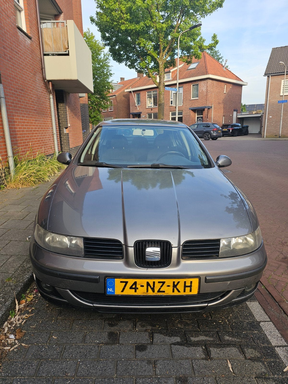 (RIJDT NIET!!) Leon 1m - DONOR AUTO - BLOK KAPOT, Ophalen, Gebruikt